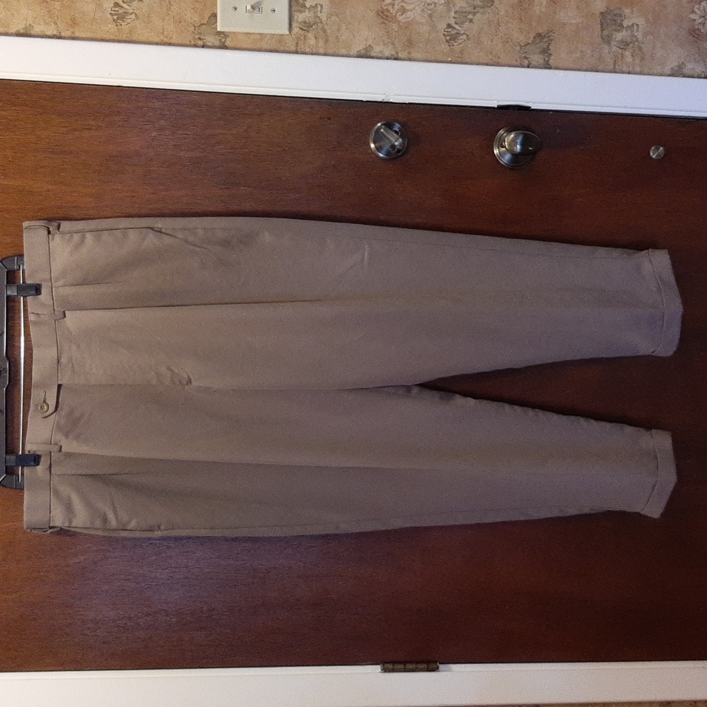 Savane Size 38x29, Pleated Front French Cuff Slacks, Light Brown